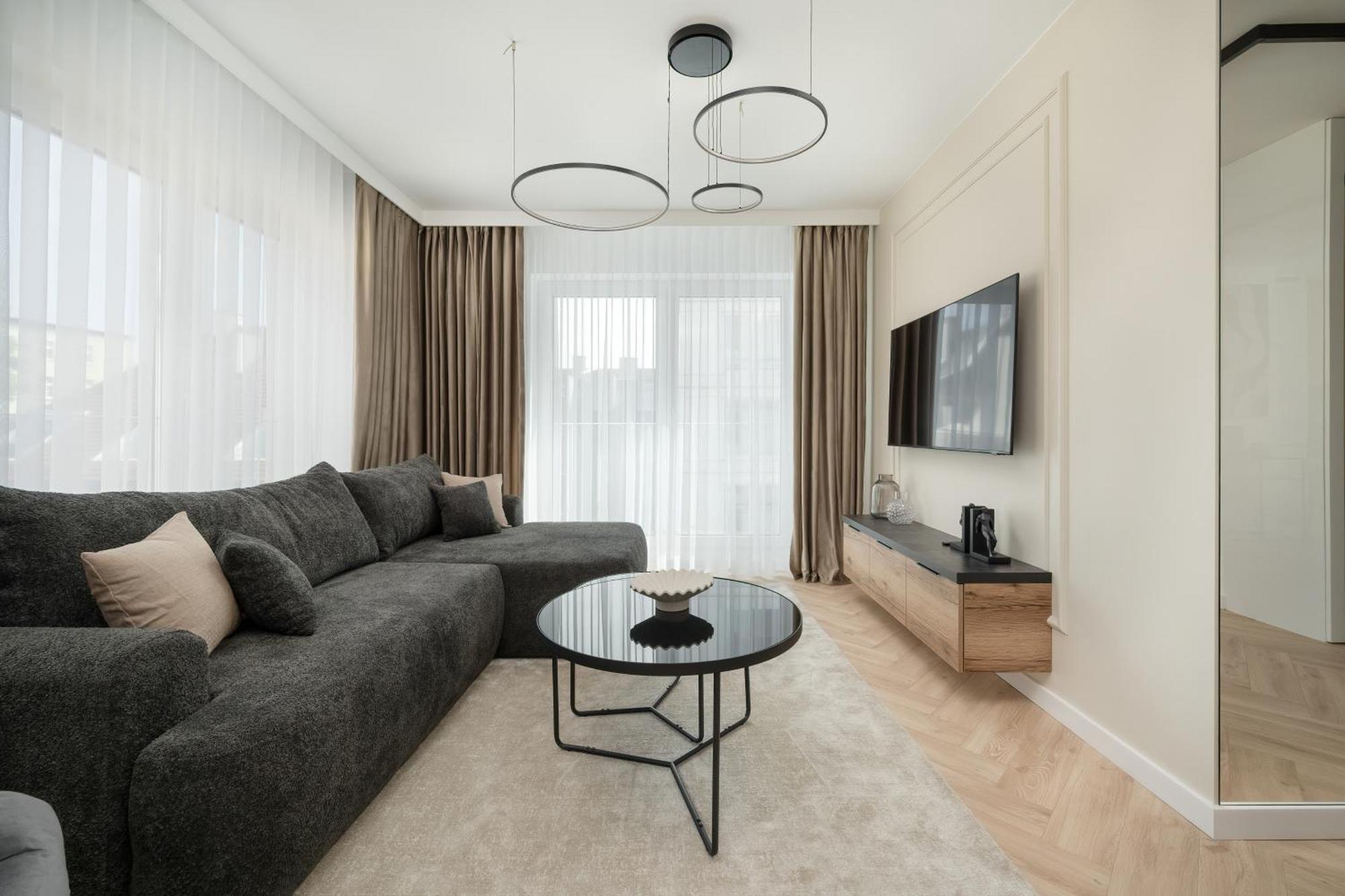 Elegancki Apartament Z Parkingiem Blisko Starego Miasta By Noclegi Renters Breslavia Esterno foto