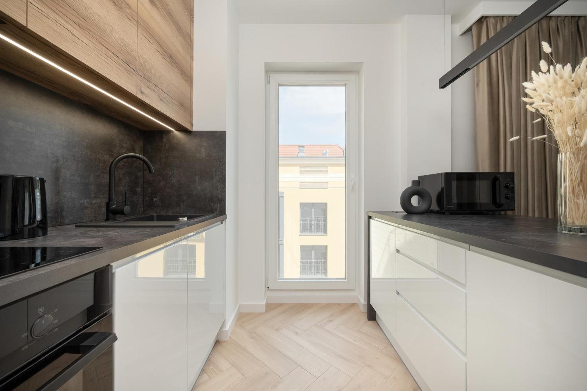 Elegancki Apartament Z Parkingiem Blisko Starego Miasta By Noclegi Renters Breslavia Esterno foto